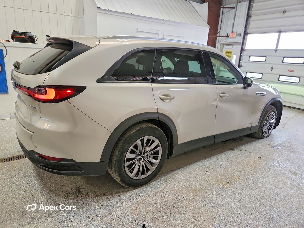 Mazda CX-90 2025