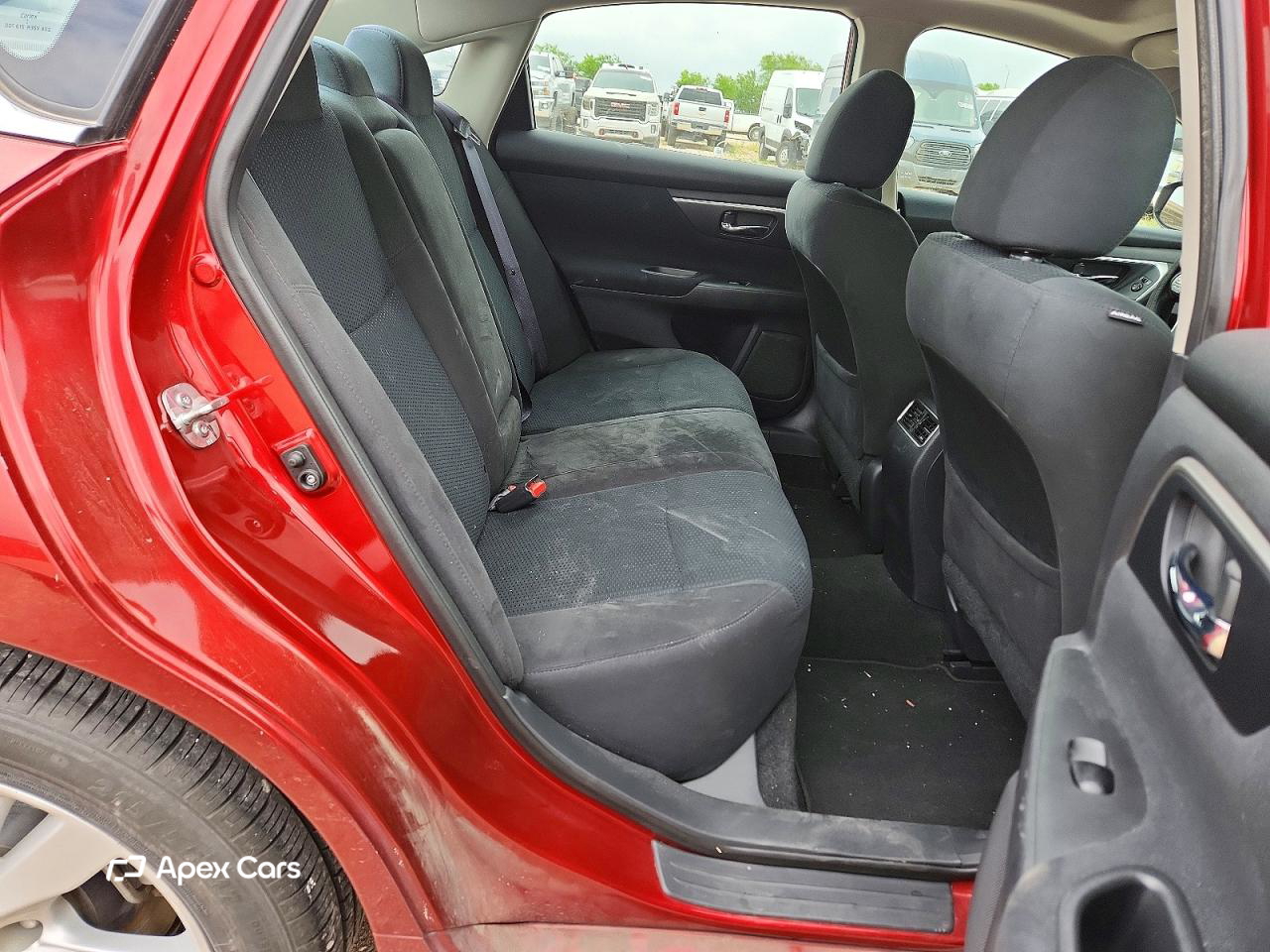 Nissan Altima 2015