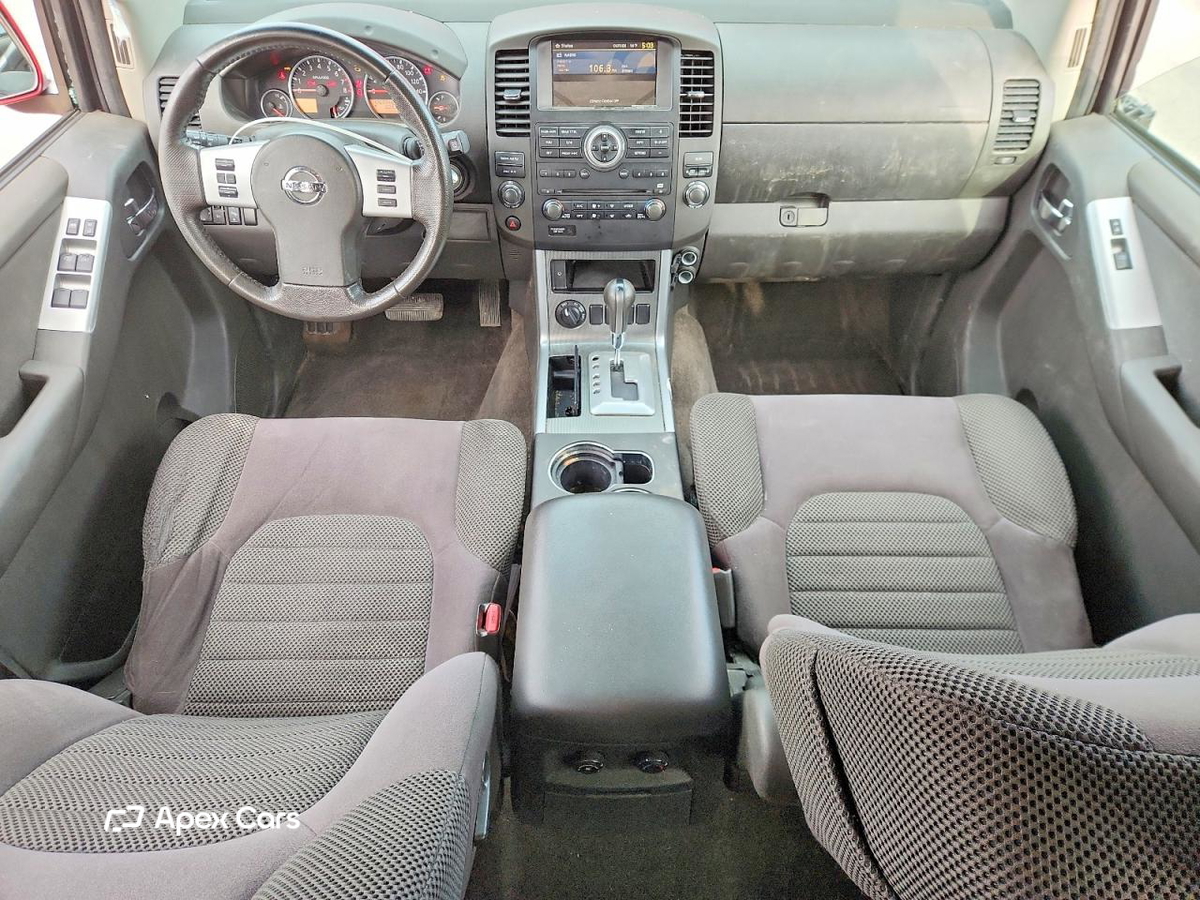 Nissan Pathfinder 2012