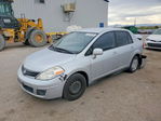 Nissan Versa 2011