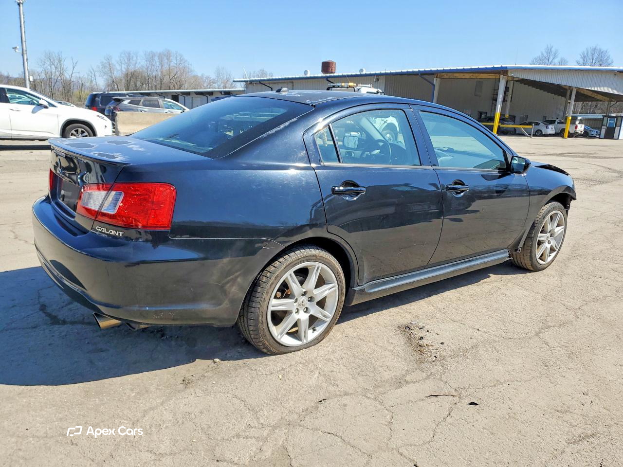 Mitsubishi Galant 2010