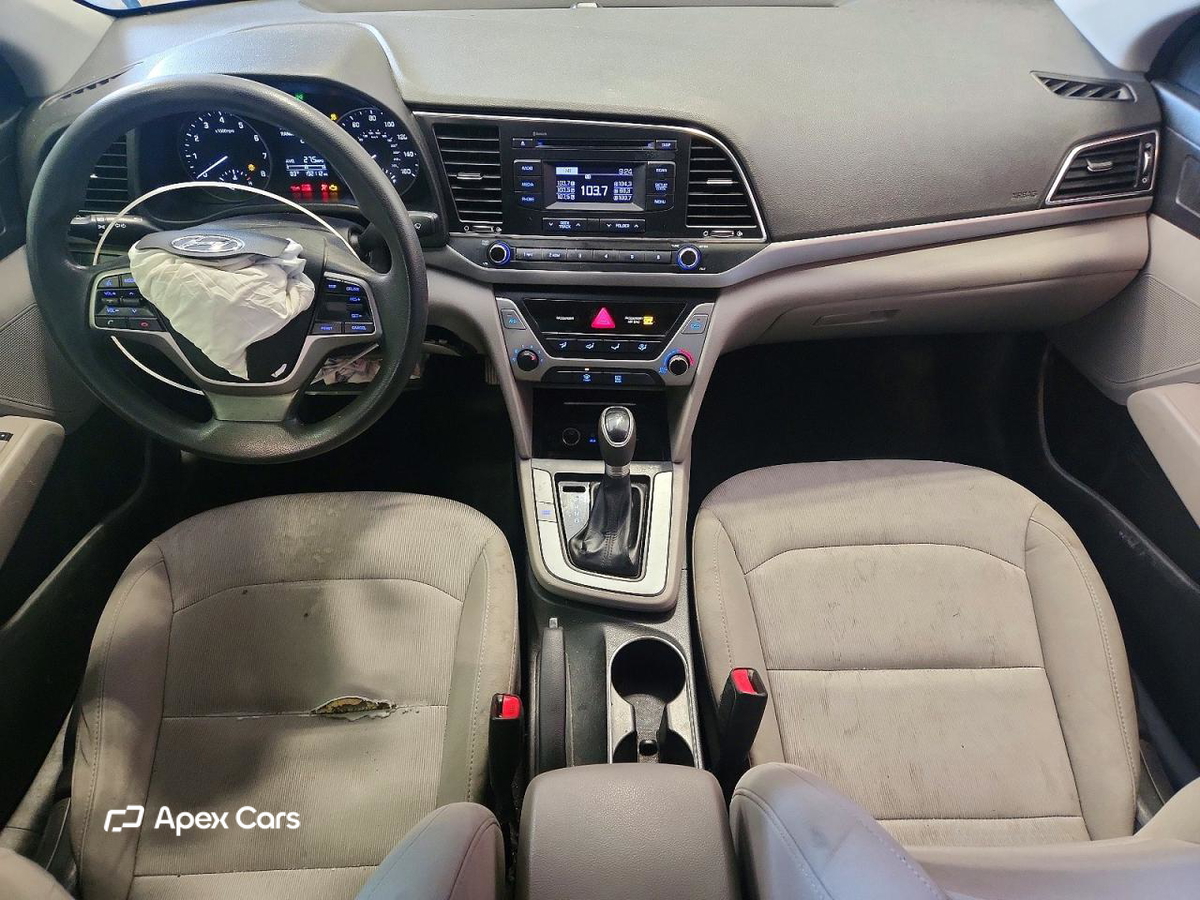 Hyundai Elantra 2018