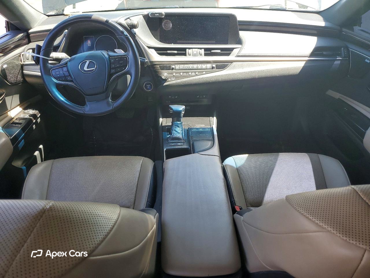 Lexus ES 2020