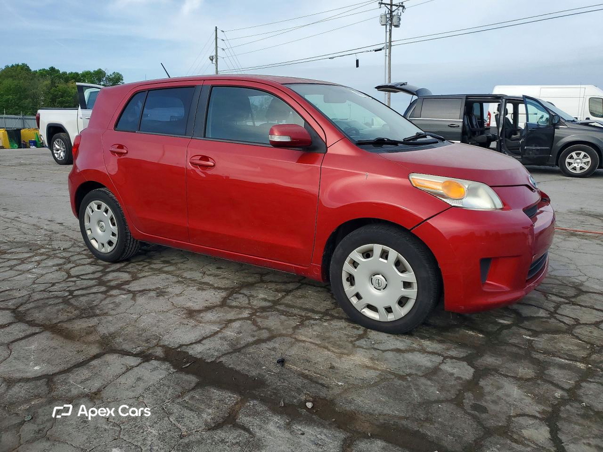 Scion xD 2008