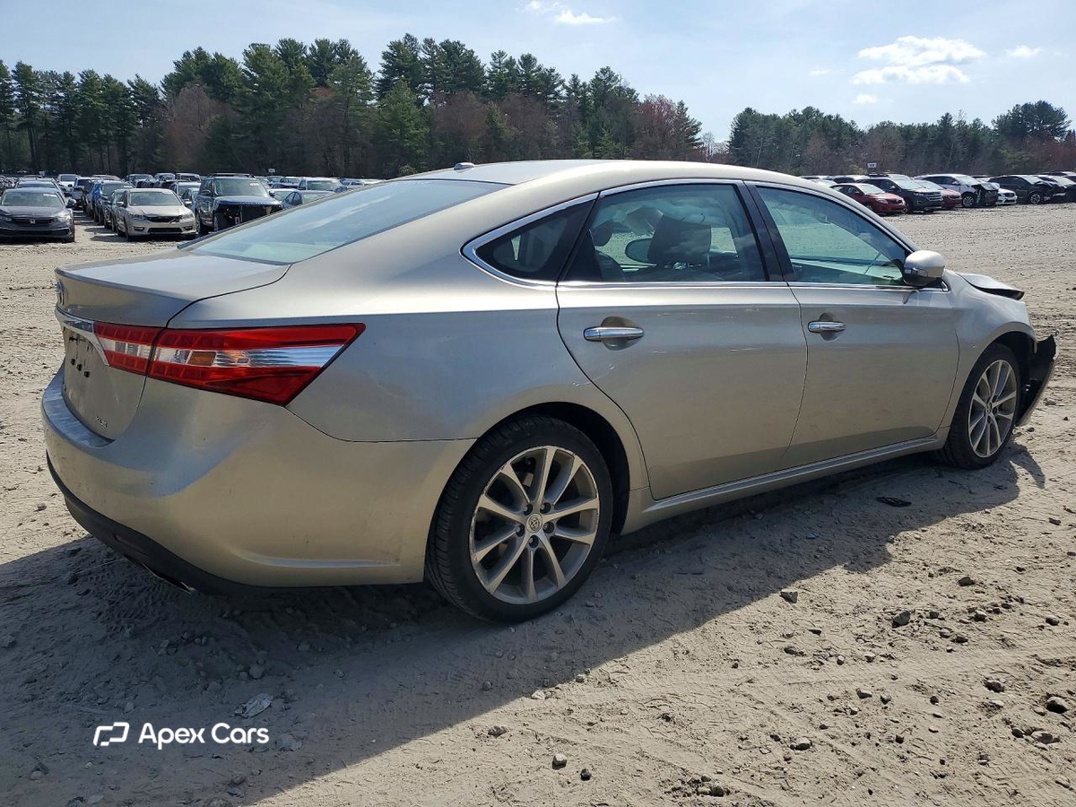 Toyota Avalon 2014