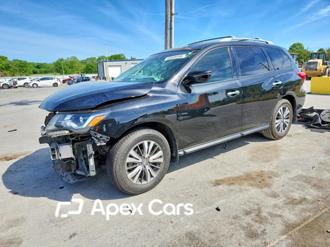 Nissan Pathfinder 2017 - Image 1 of 6