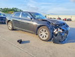 Chrysler 300 2017