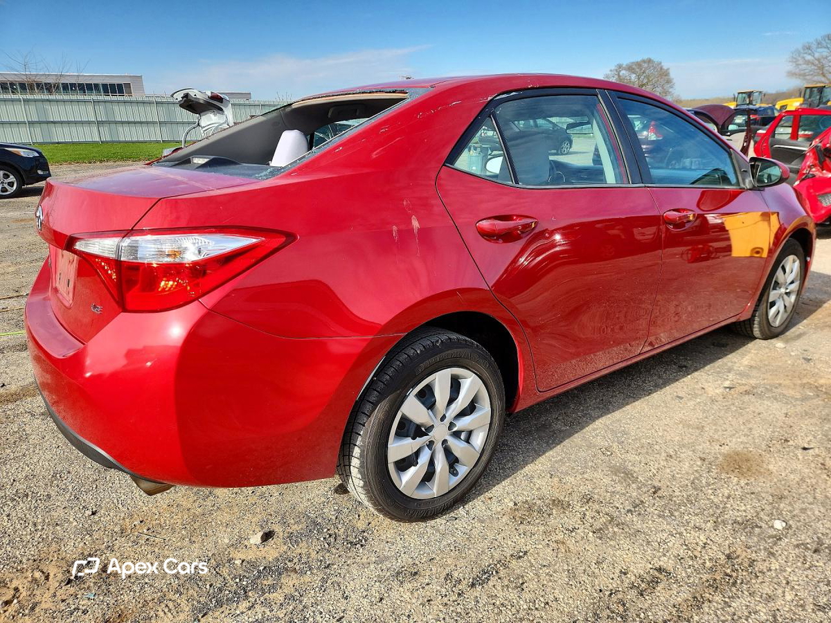 Toyota Corolla 2015