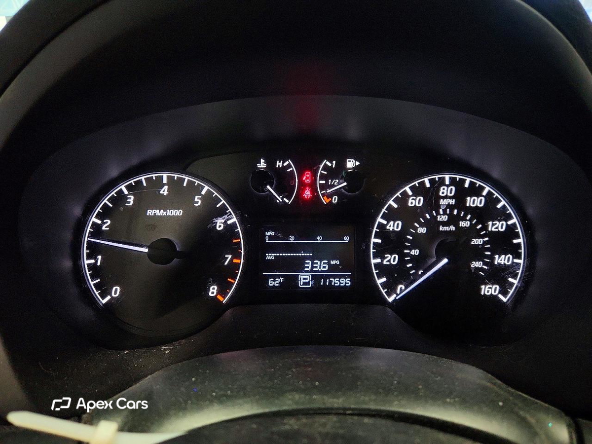Nissan Sentra 2015