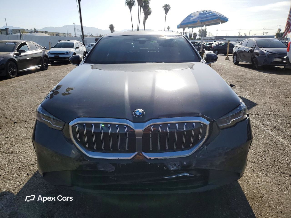 BMW Series 5 2024