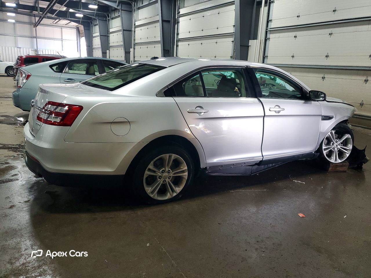 Ford Taurus 2015