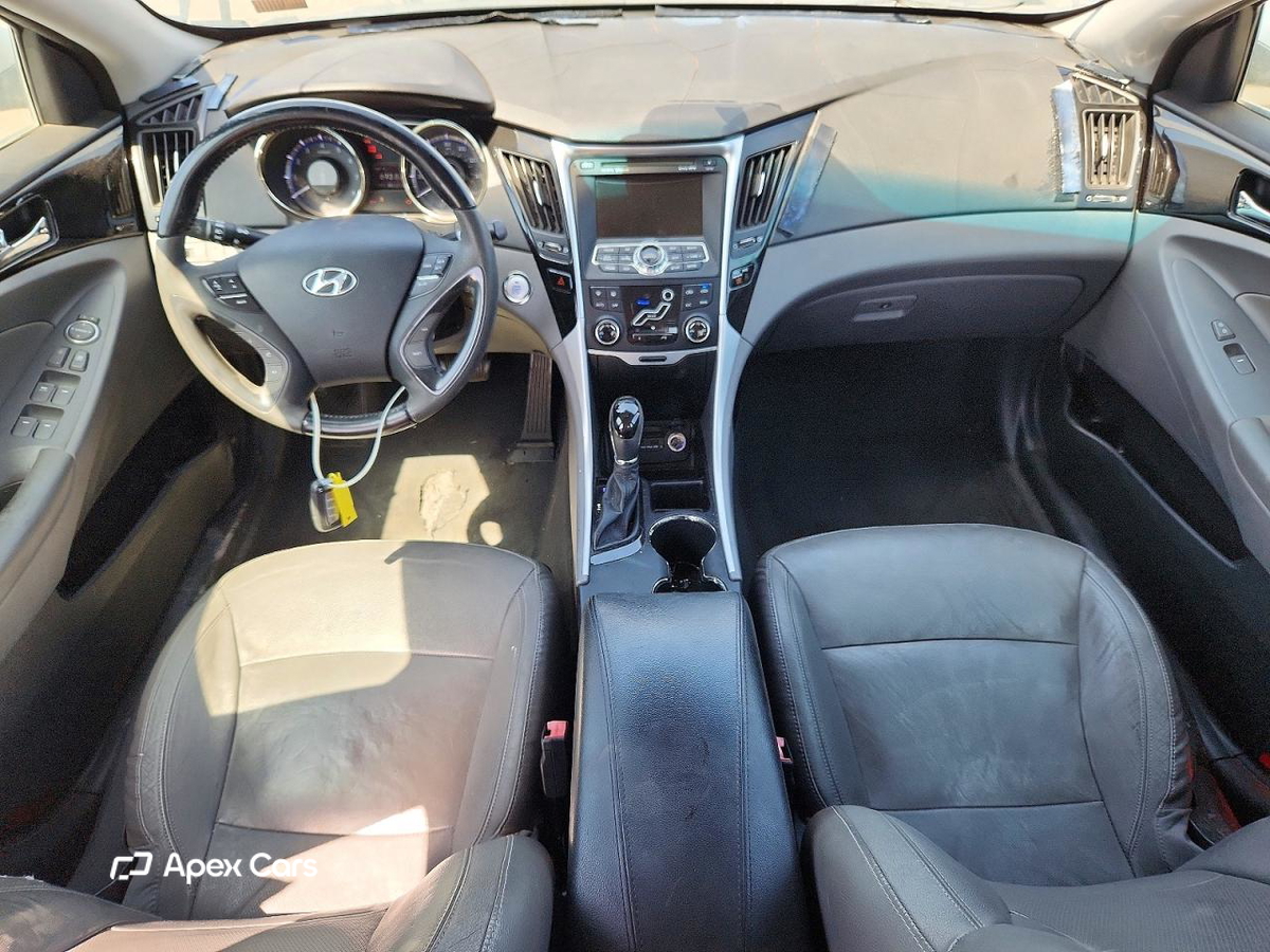 Hyundai Sonata 2011