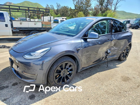 Tesla Model Y 2021 - Image 1 of 12