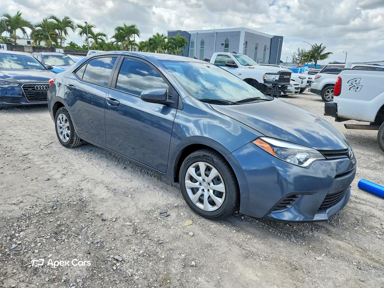 Toyota Corolla 2015