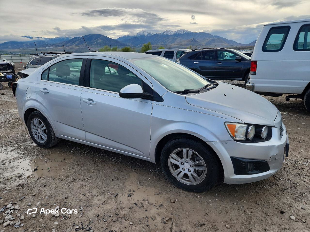 Chevrolet Sonic 2016