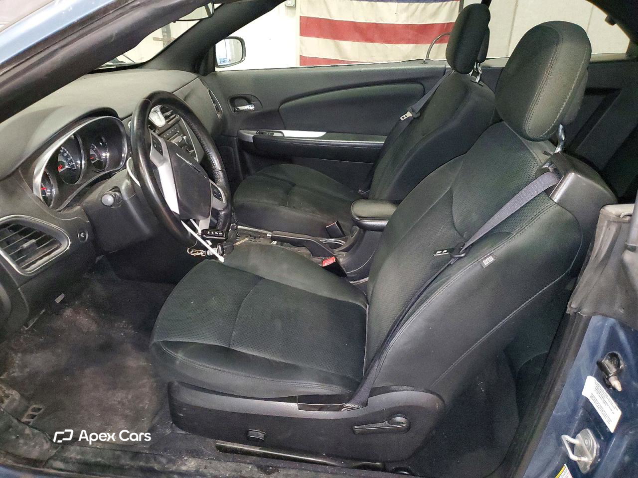 Chrysler 200 2011
