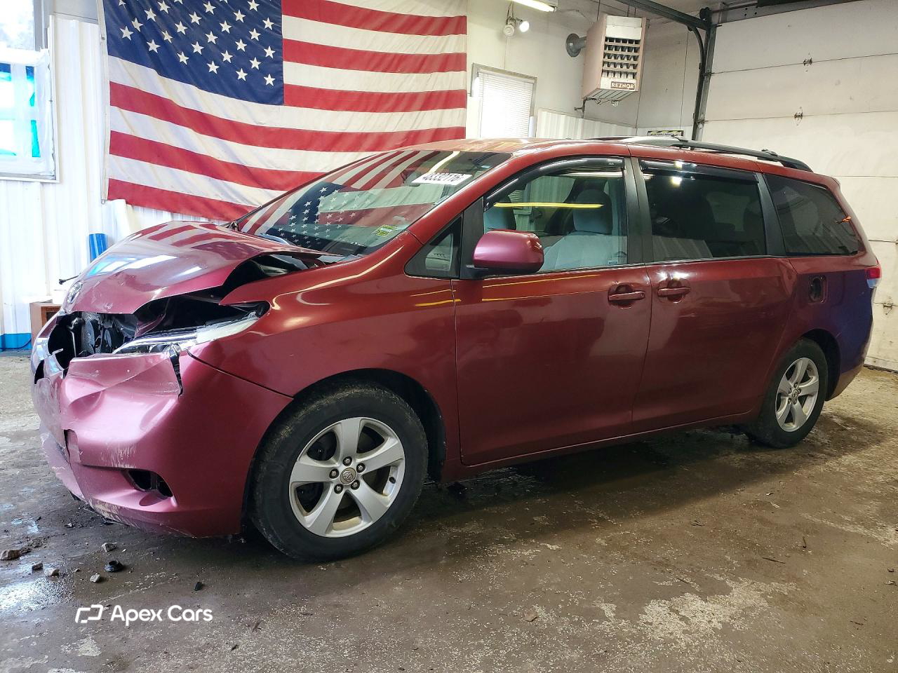 Toyota Sienna 2011
