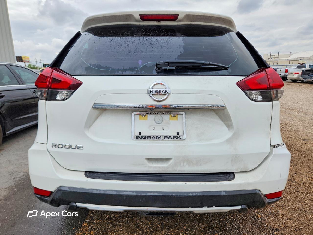Nissan Rogue 2020