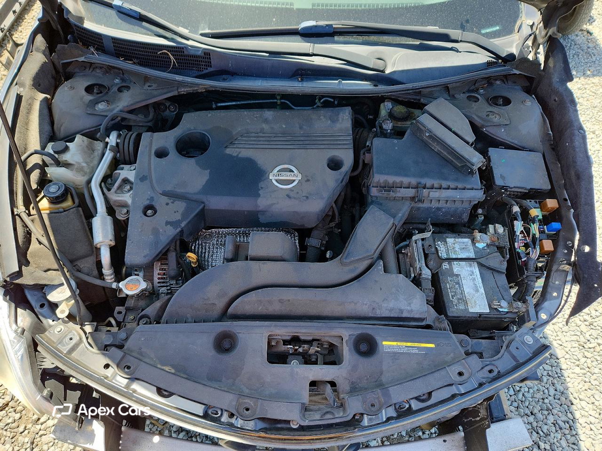 Nissan Altima 2015