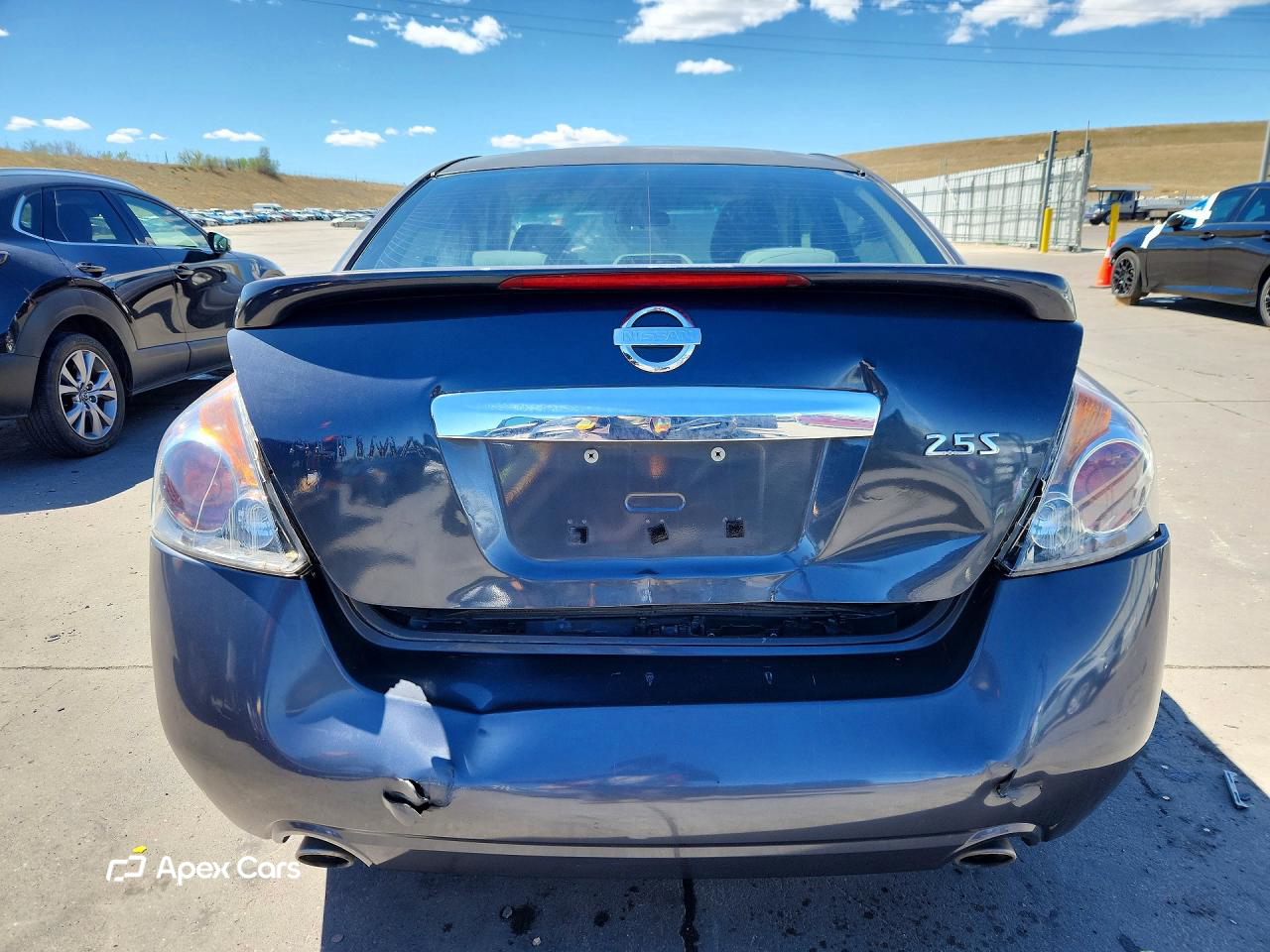 Nissan Altima 2010