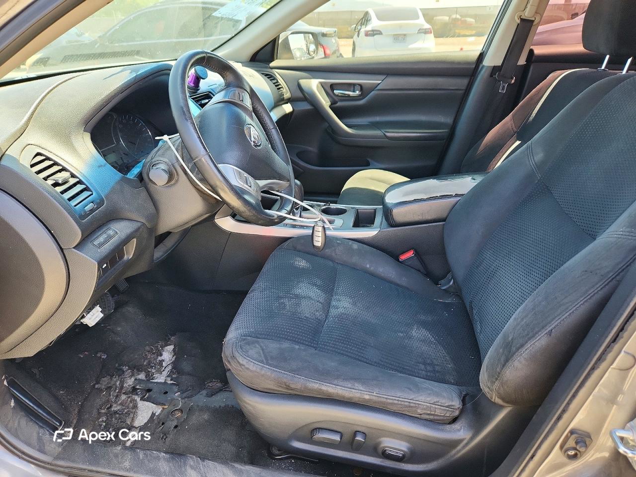 Nissan Altima 2015