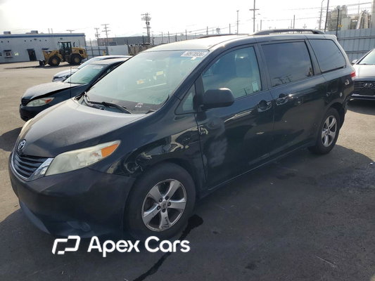 Toyota Sienna 2012 - Image 1 of 14