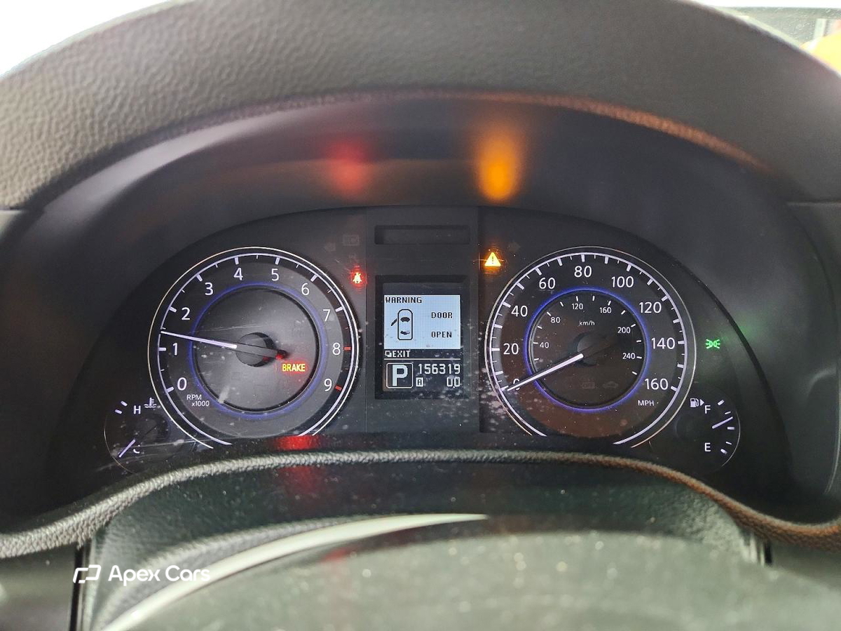 Infiniti G 2013