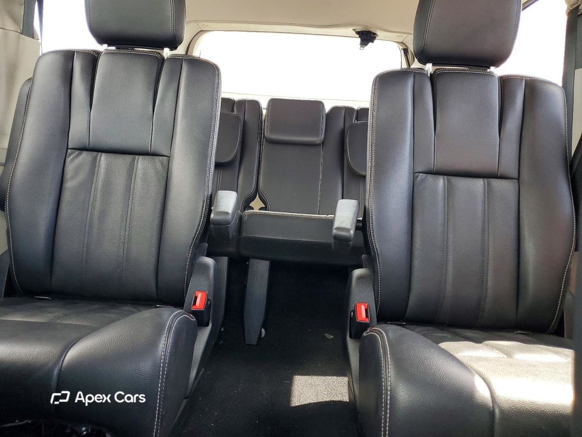 Chrysler Voyager 2013