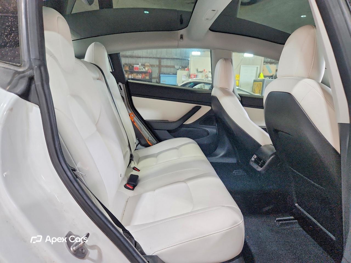 Tesla Model 3 2018