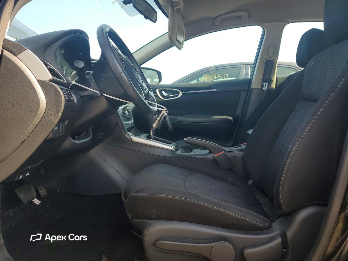 Nissan Sentra 2019