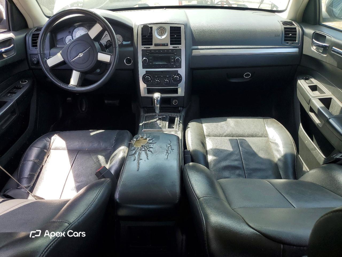Chrysler 300 2010