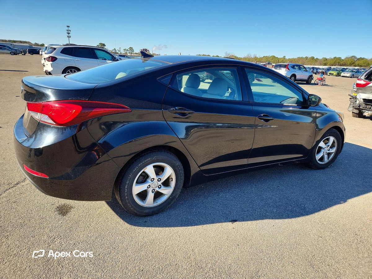 Hyundai Elantra 2014