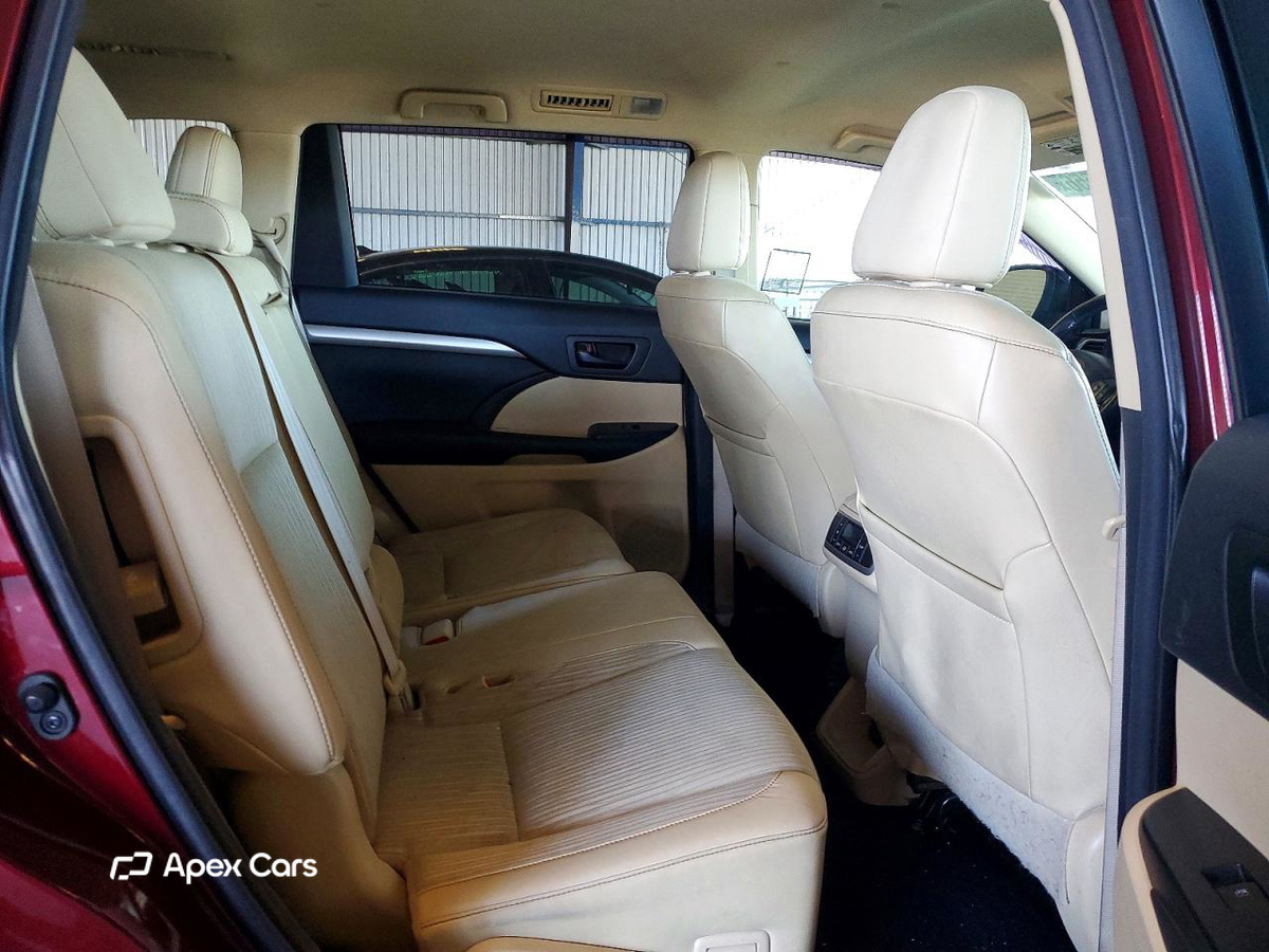 Toyota Highlander 2015
