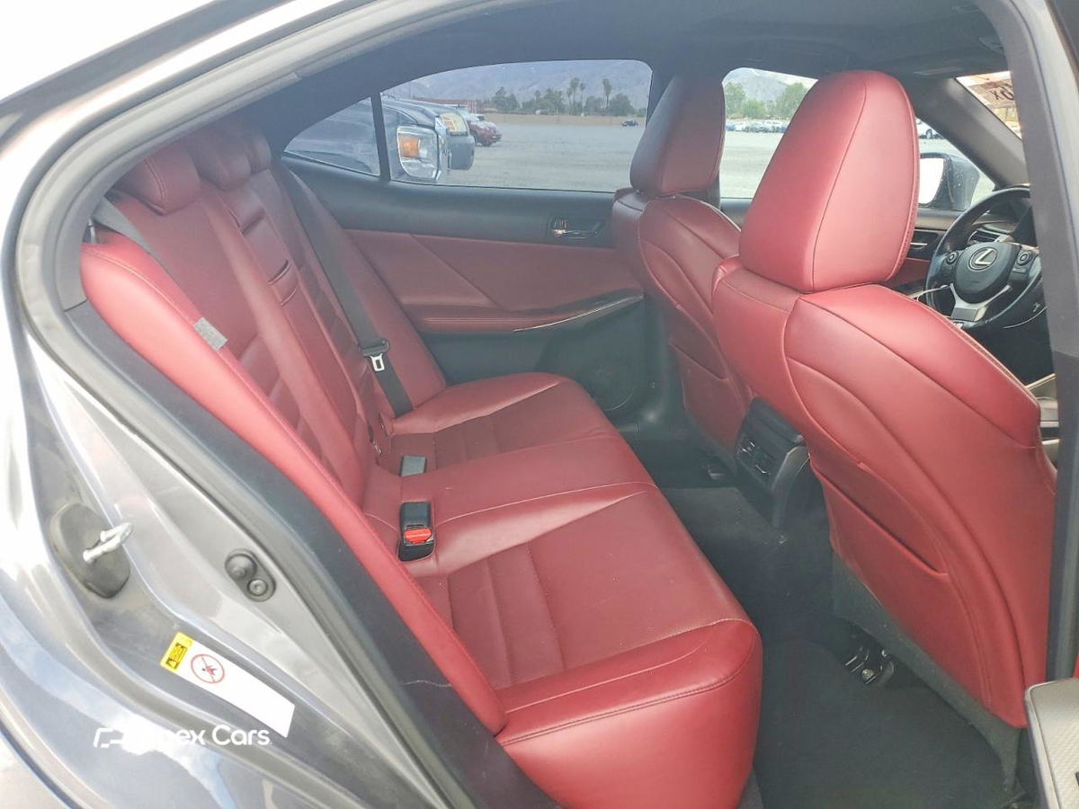 Lexus IS 2014