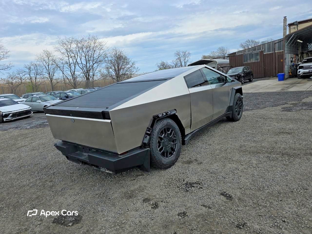 Tesla Cybertruck 2024