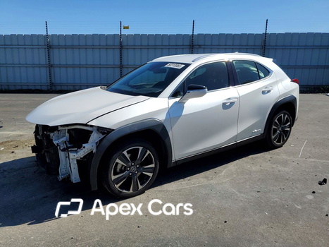 Lexus UX 2021 - Image 1 of 15