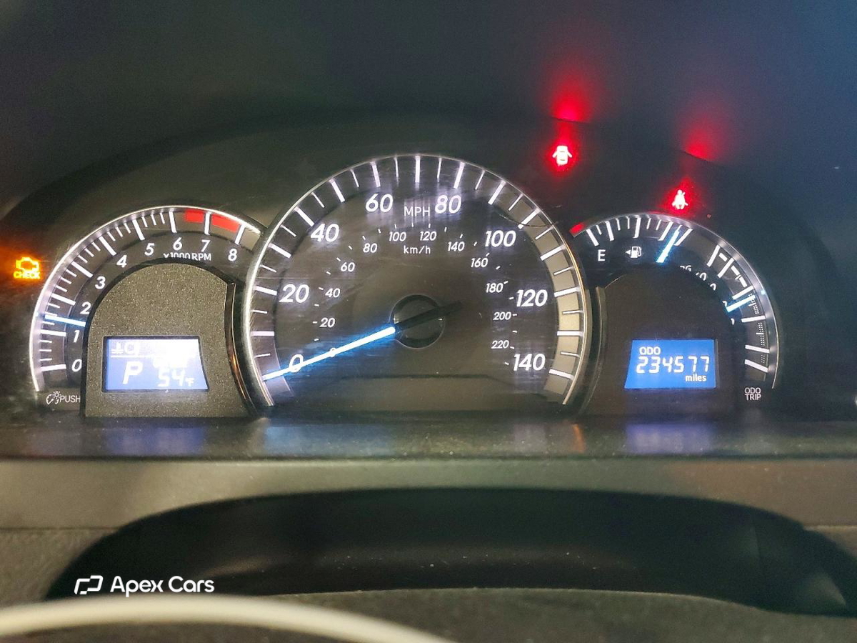 Toyota Camry 2012