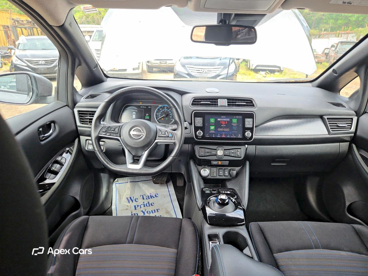 Nissan Leaf 2023