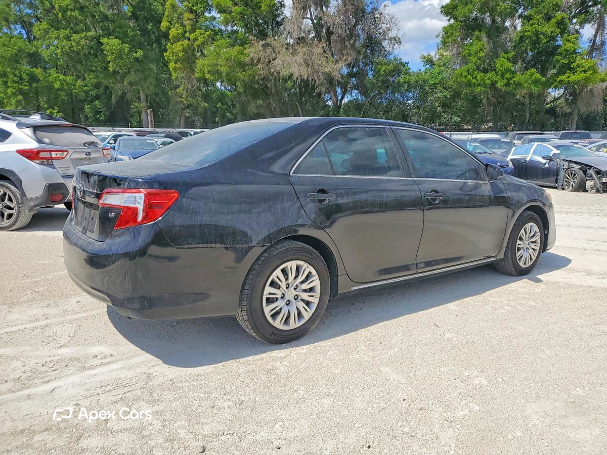 Toyota Camry 2012