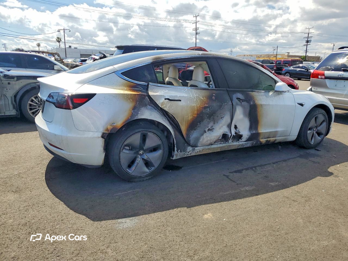 Tesla Model 3 2020