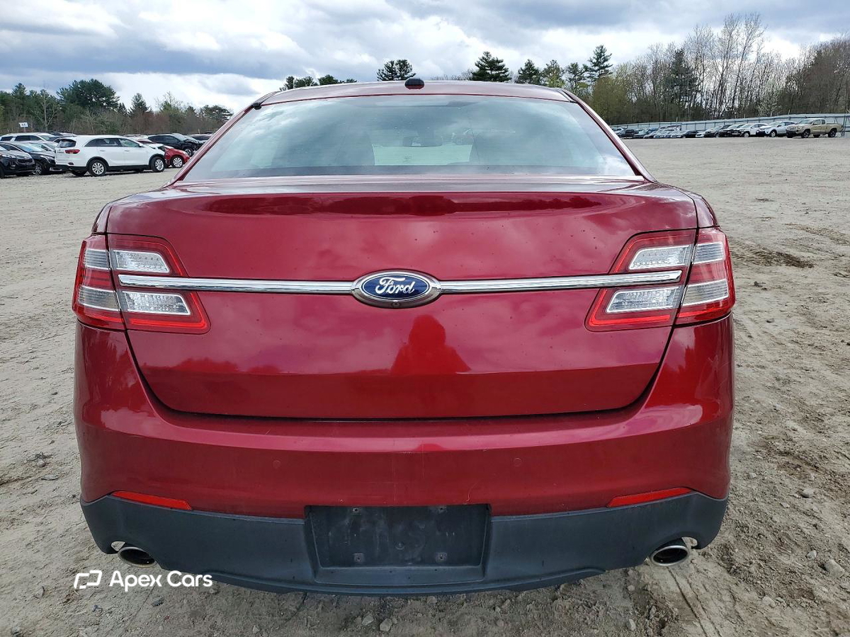Ford Taurus 2015