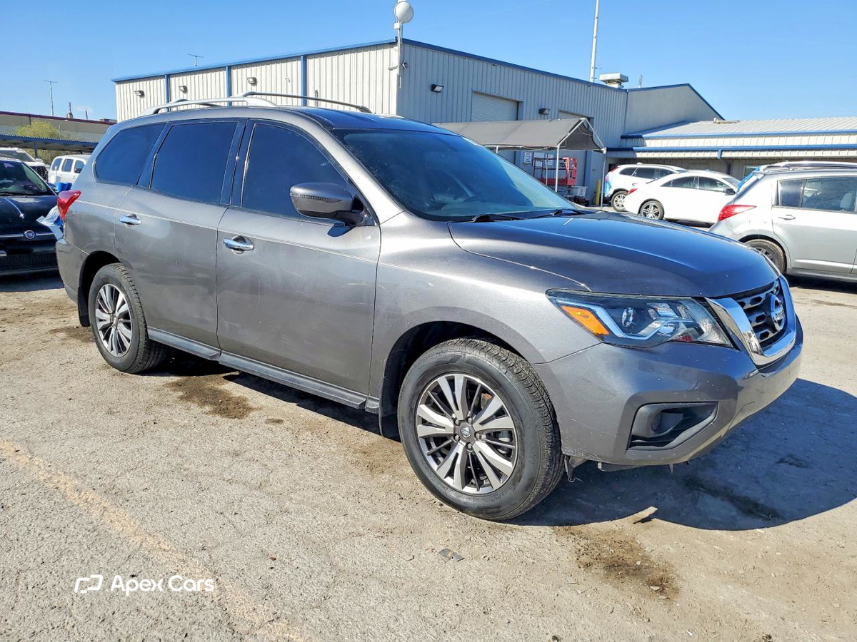 Nissan Pathfinder 2018