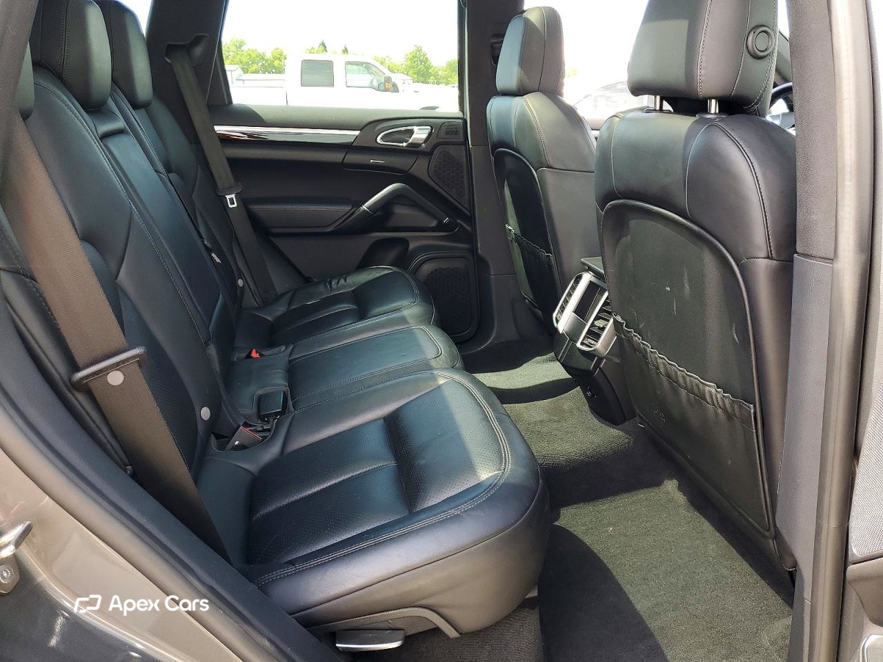 Porsche Cayenne 2016
