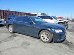 Chrysler 300 2017