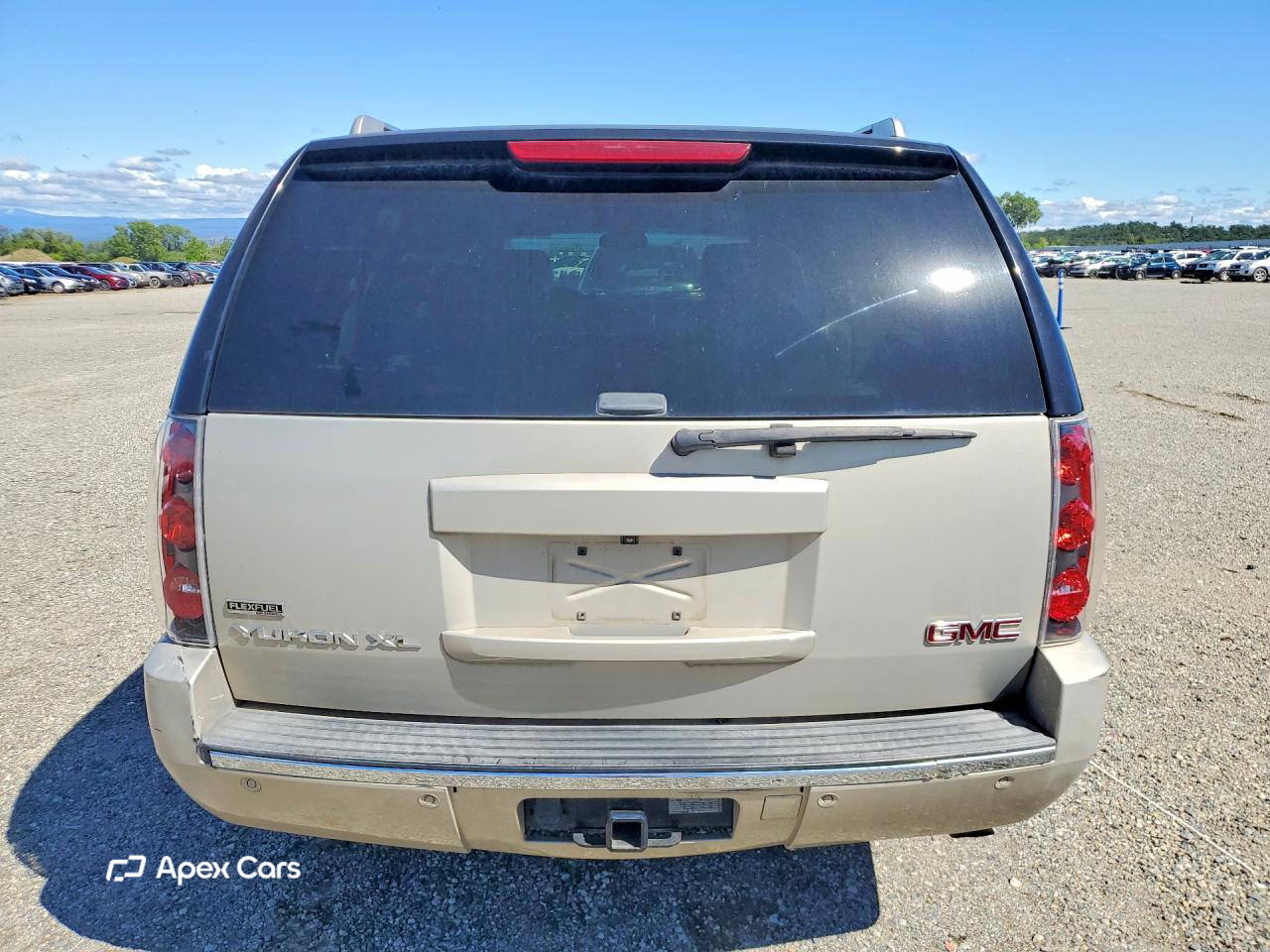 GMC Yukon 2011