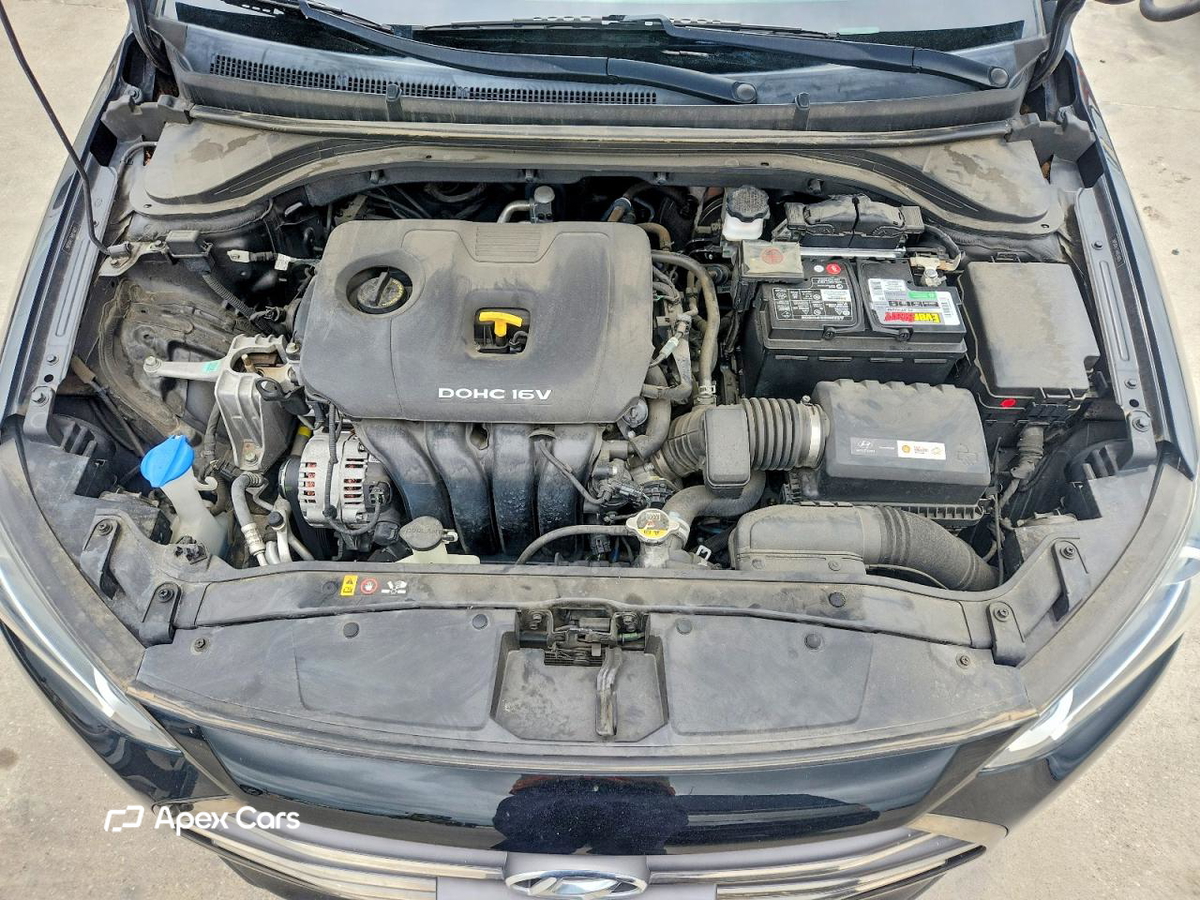 Hyundai Elantra 2017