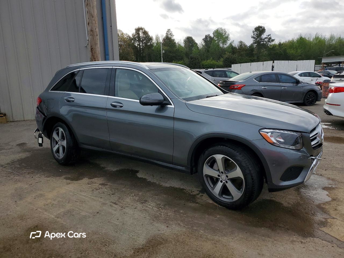 Mercedes-Benz GLC 2016