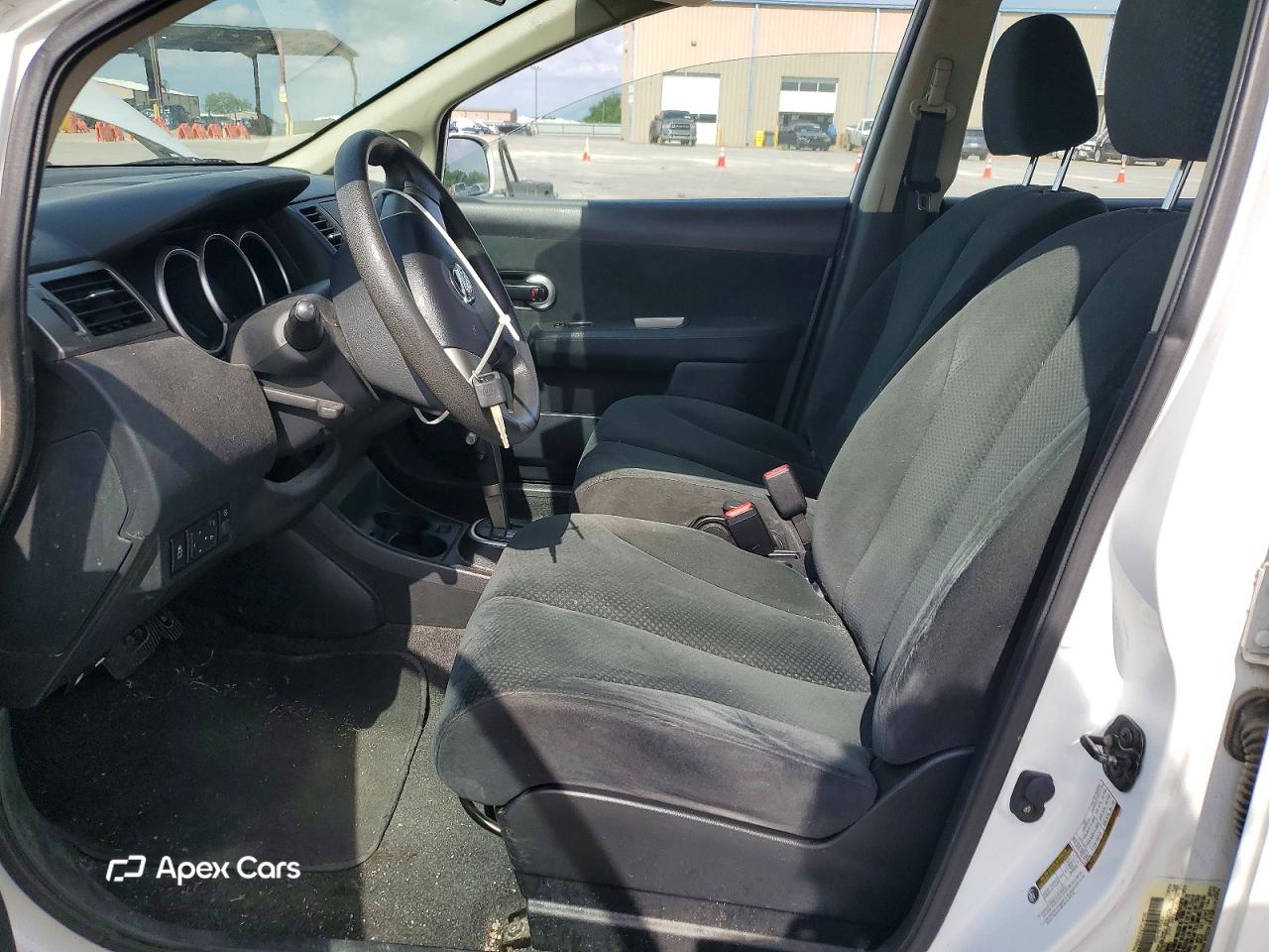 Nissan Versa 2012