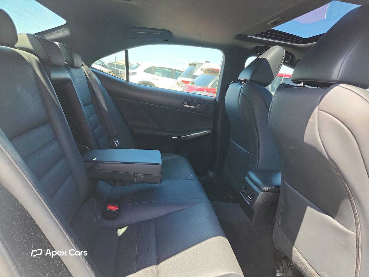 Lexus IS 2018