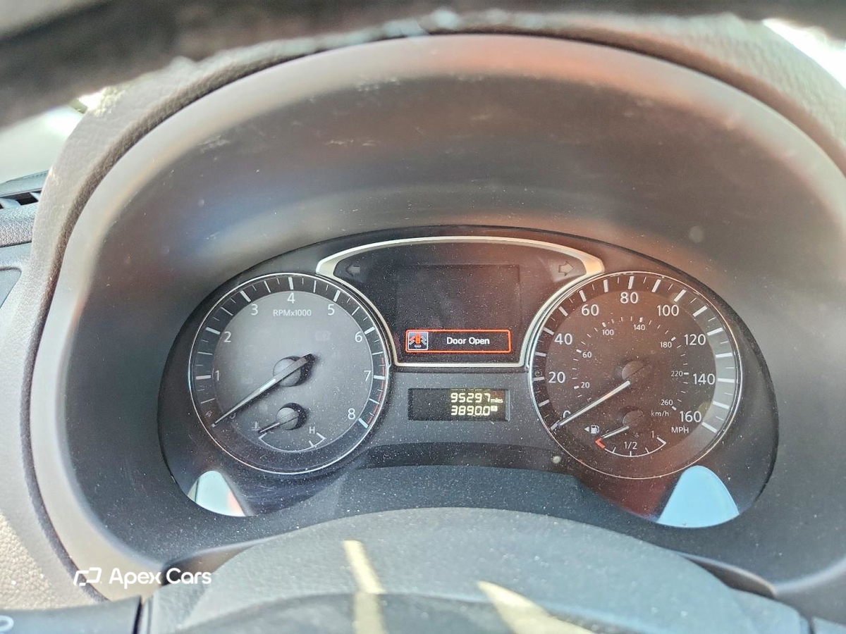 Nissan Altima 2015